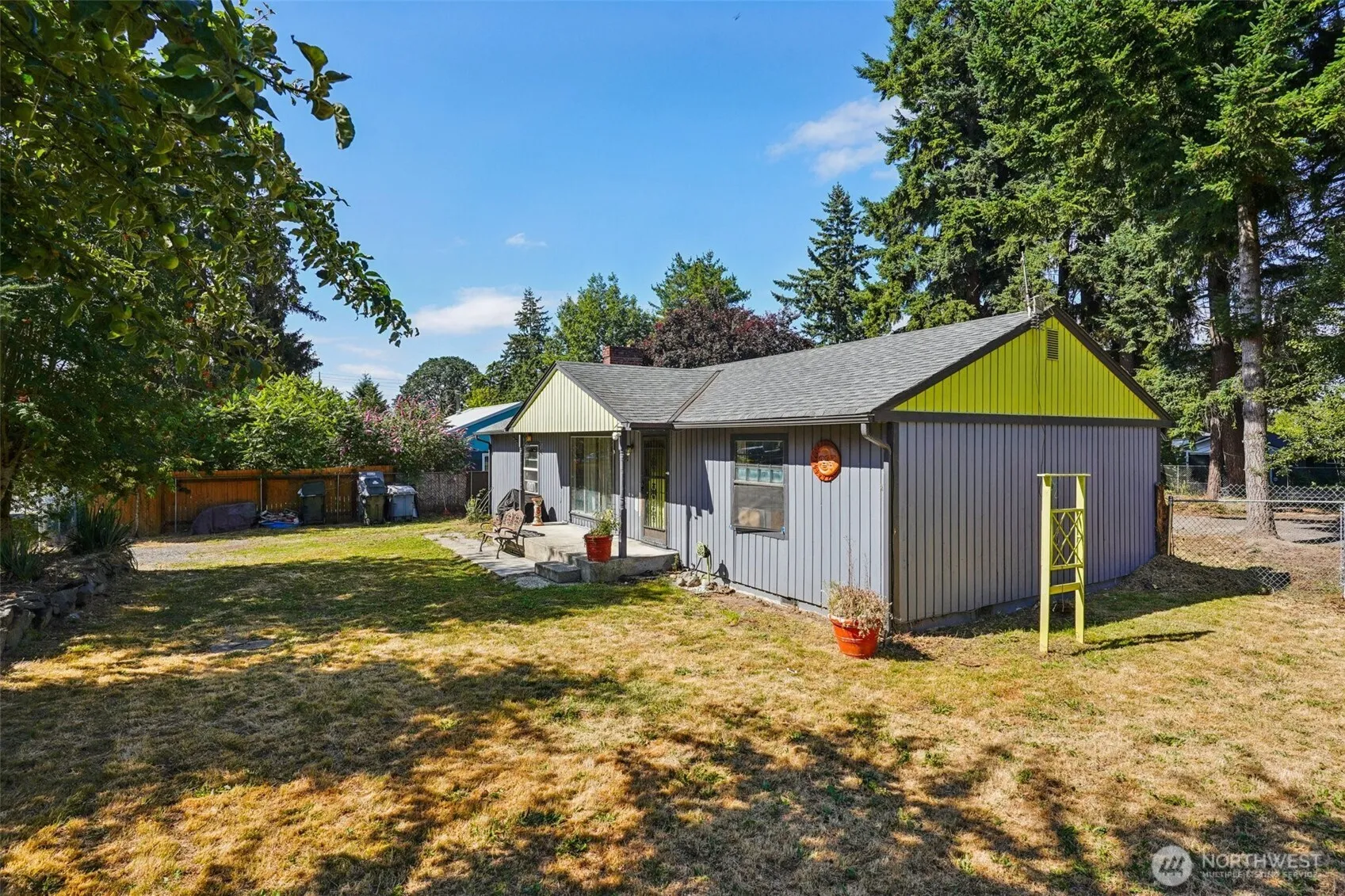 Property photo for 12902 2nd Ave Court E, Tacoma photo 4