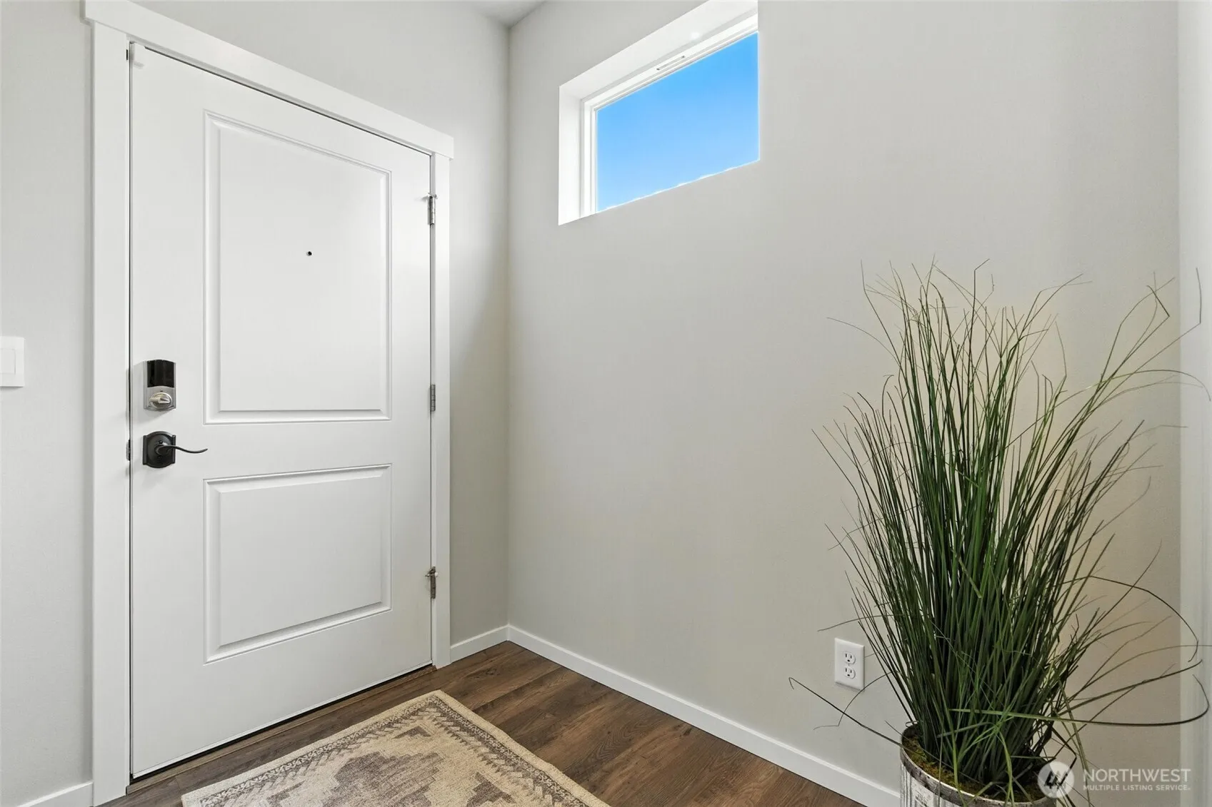 Property photo for 6427 Randolph Drive Ne, Bremerton photo 4