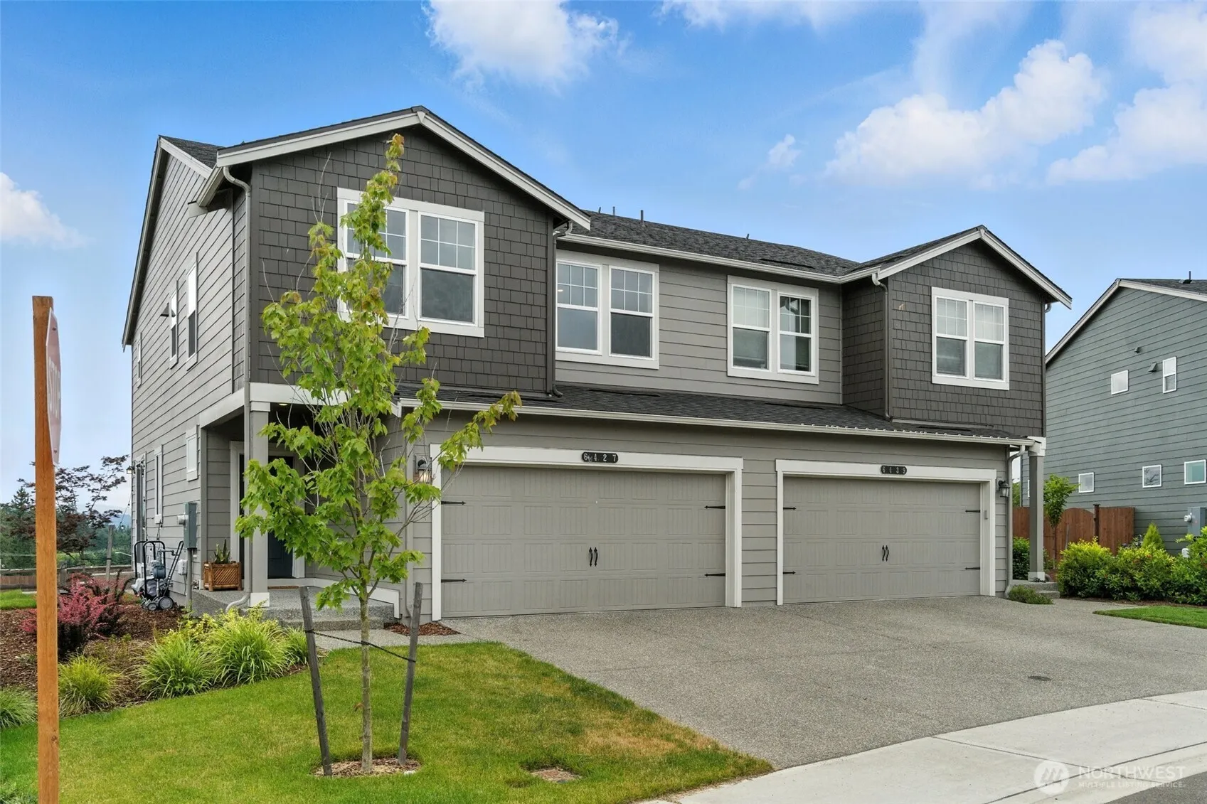 Property photo for 6427 Randolph Drive Ne, Bremerton photo 2