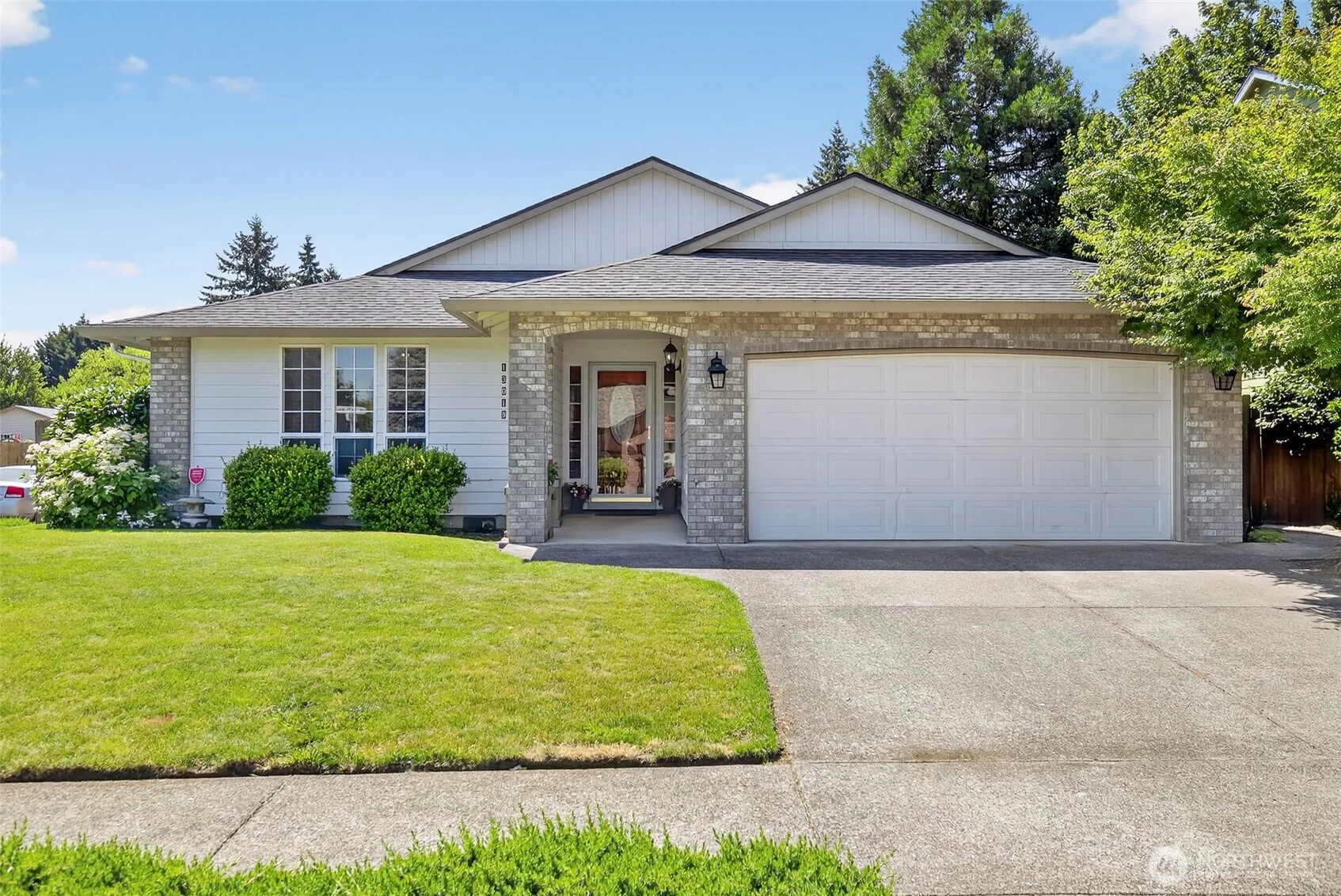Property photo for 13019 Ne 96th Way, Vancouver