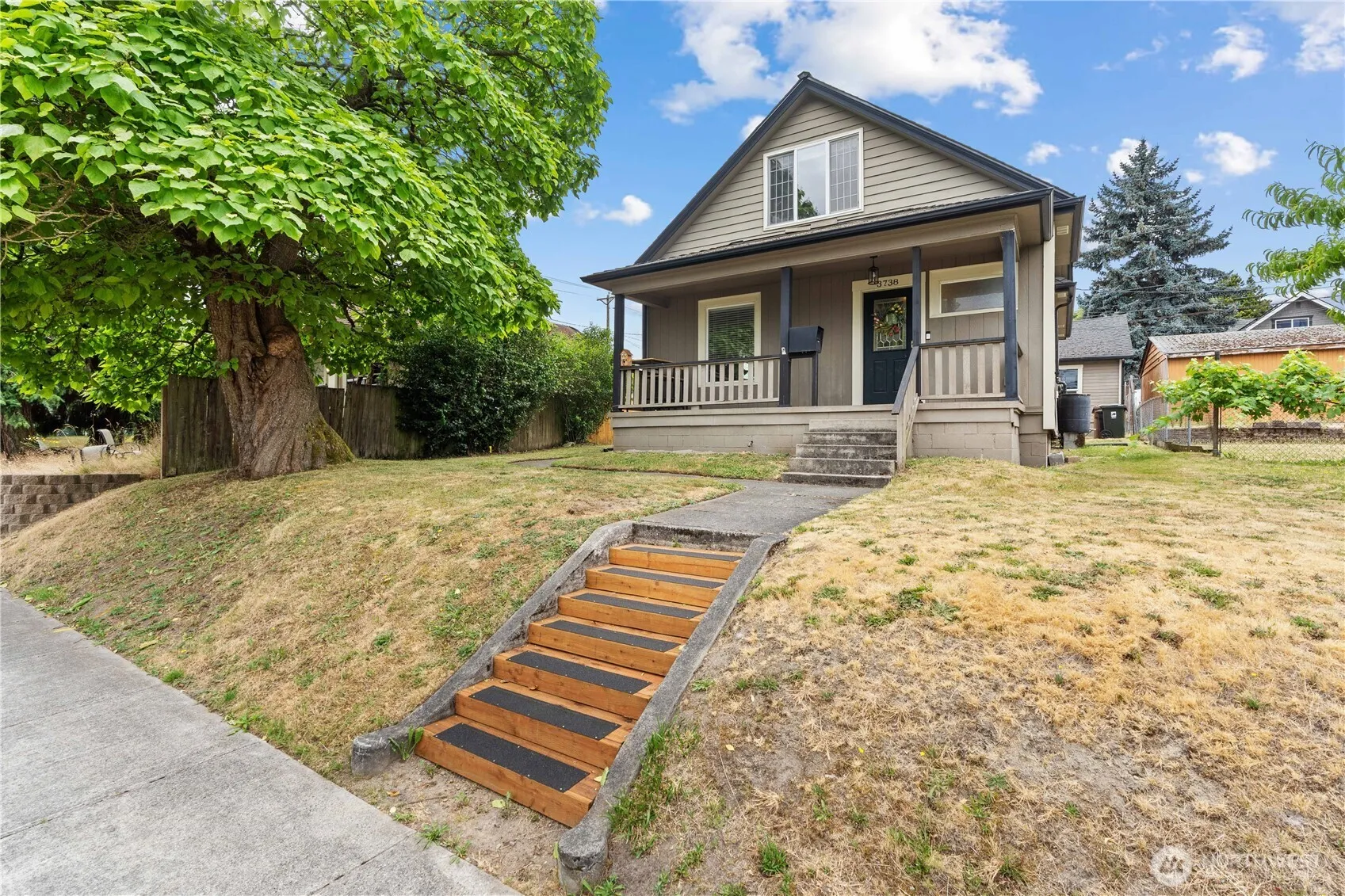Property photo for 3738 E J Street, Tacoma