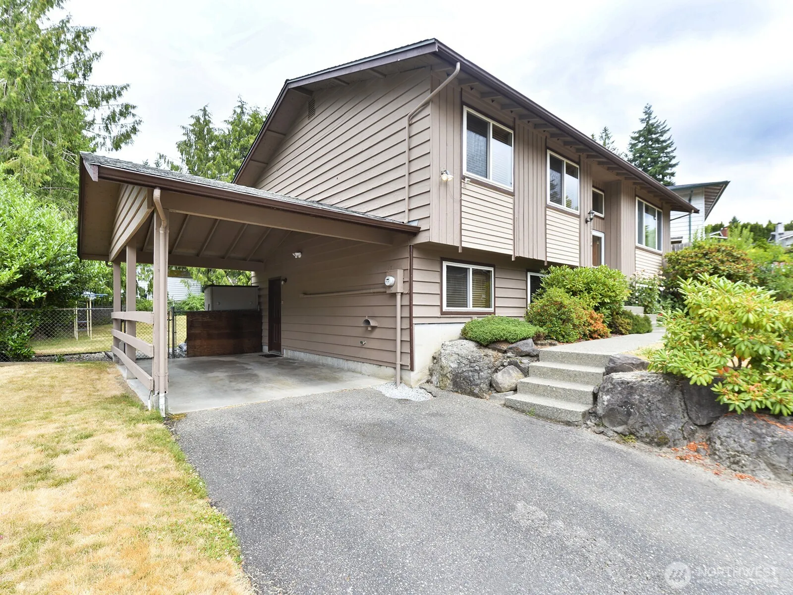 Property photo for 12714 Se 190th Place, Renton photo 3