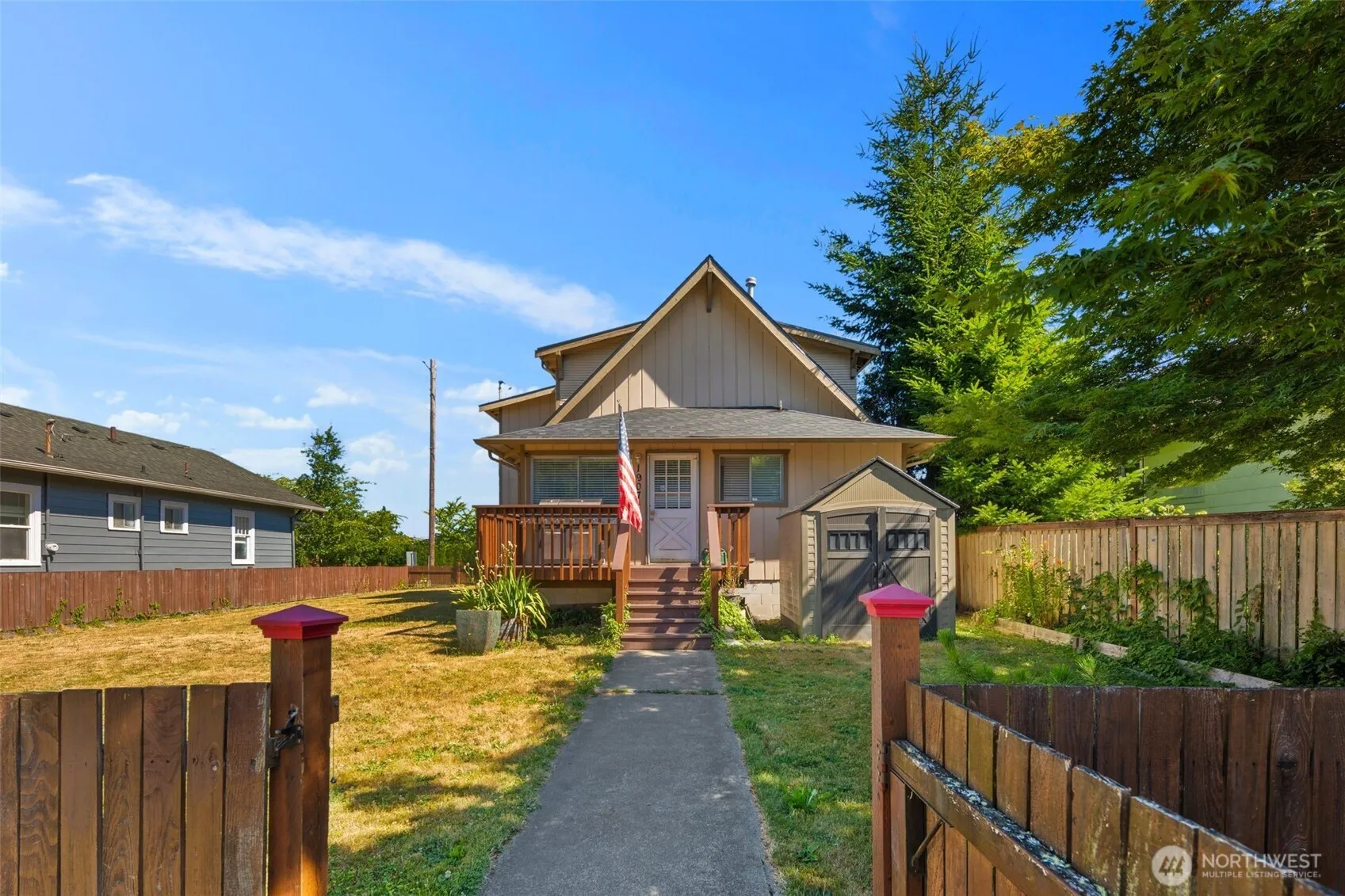 Property photo for 1907 Burwell Street, Bremerton photo 3