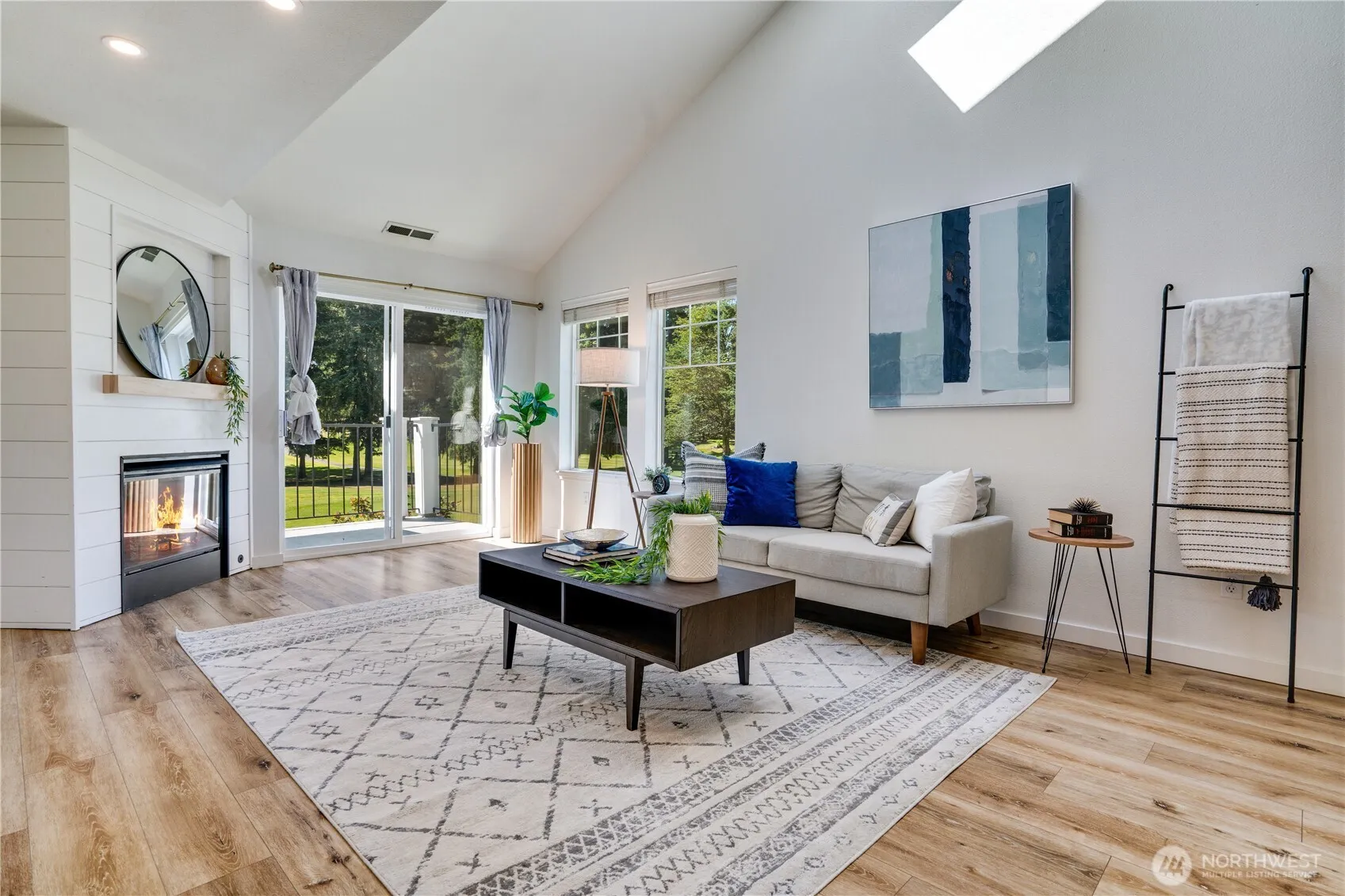 Property photo for 4714 Fairwood Boulevard Ne #501, Tacoma photo 3