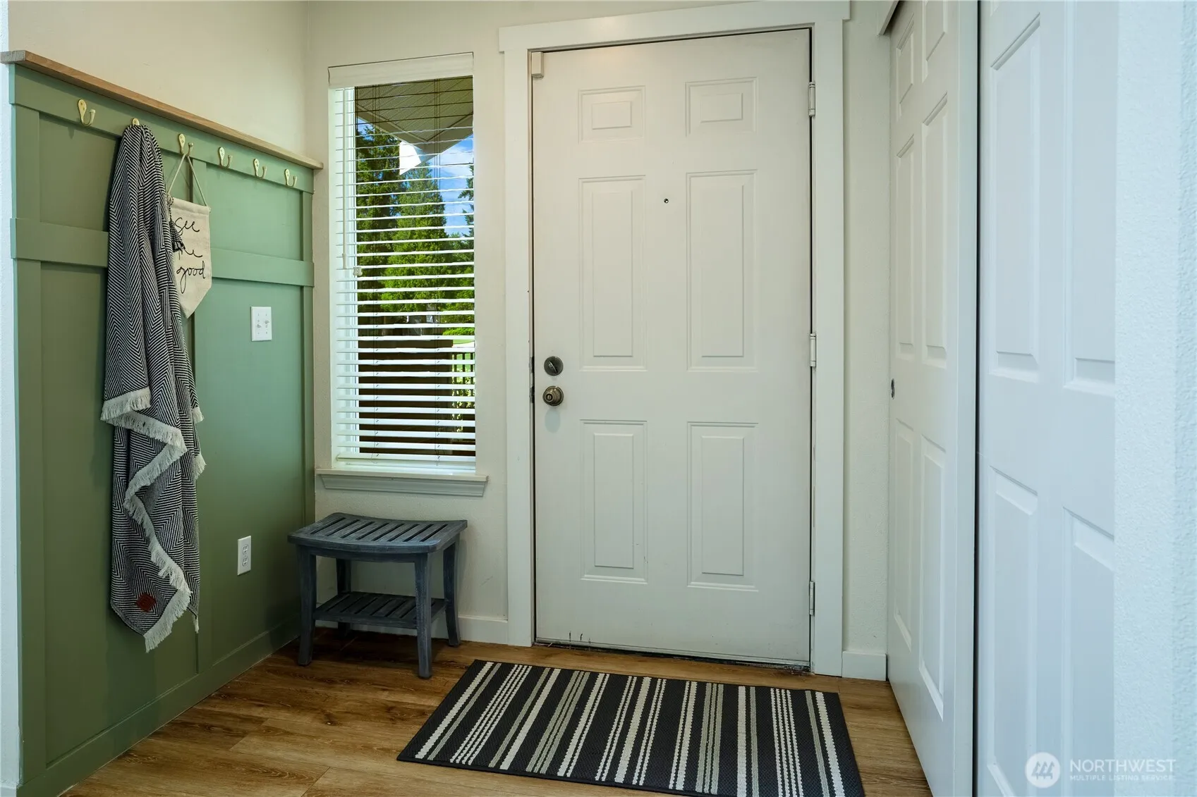 Property photo for 4714 Fairwood Boulevard Ne #501, Tacoma photo 2