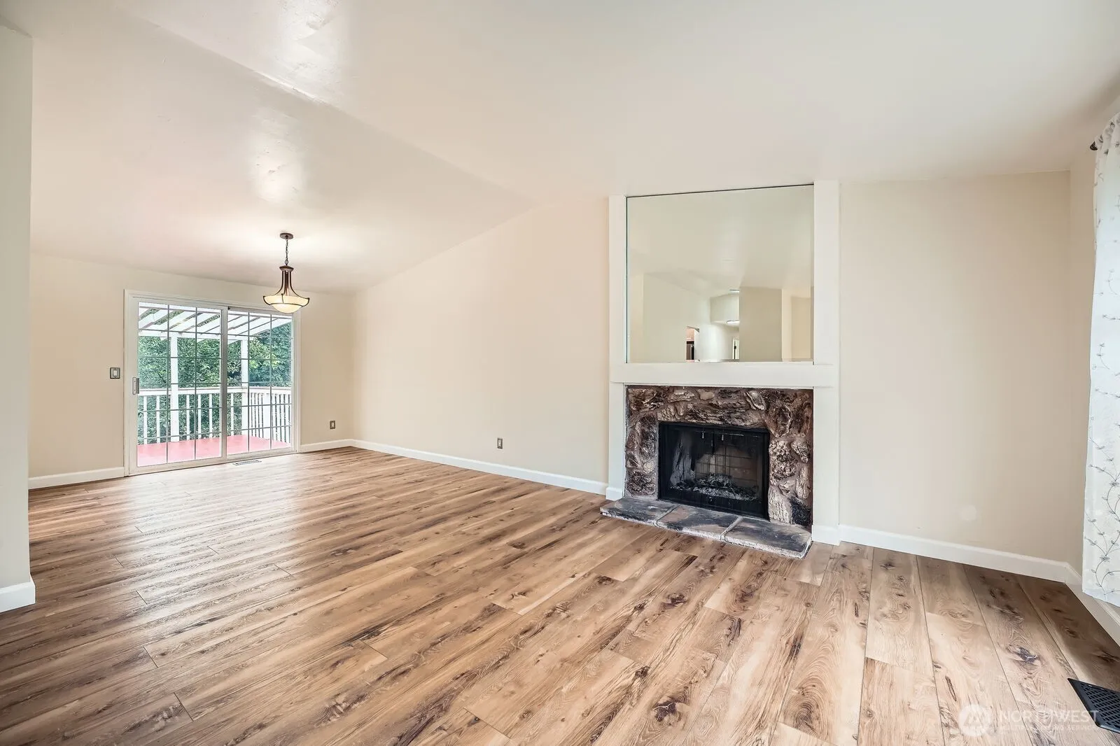 Property photo for 4410 S 262nd Street, Kent photo 5