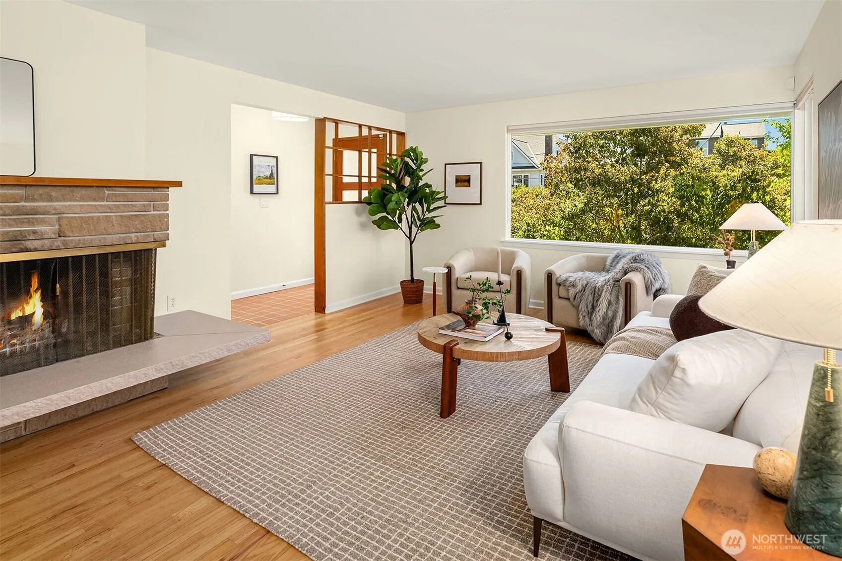 Property photo for 112 N 78th Street, Seattle photo 3