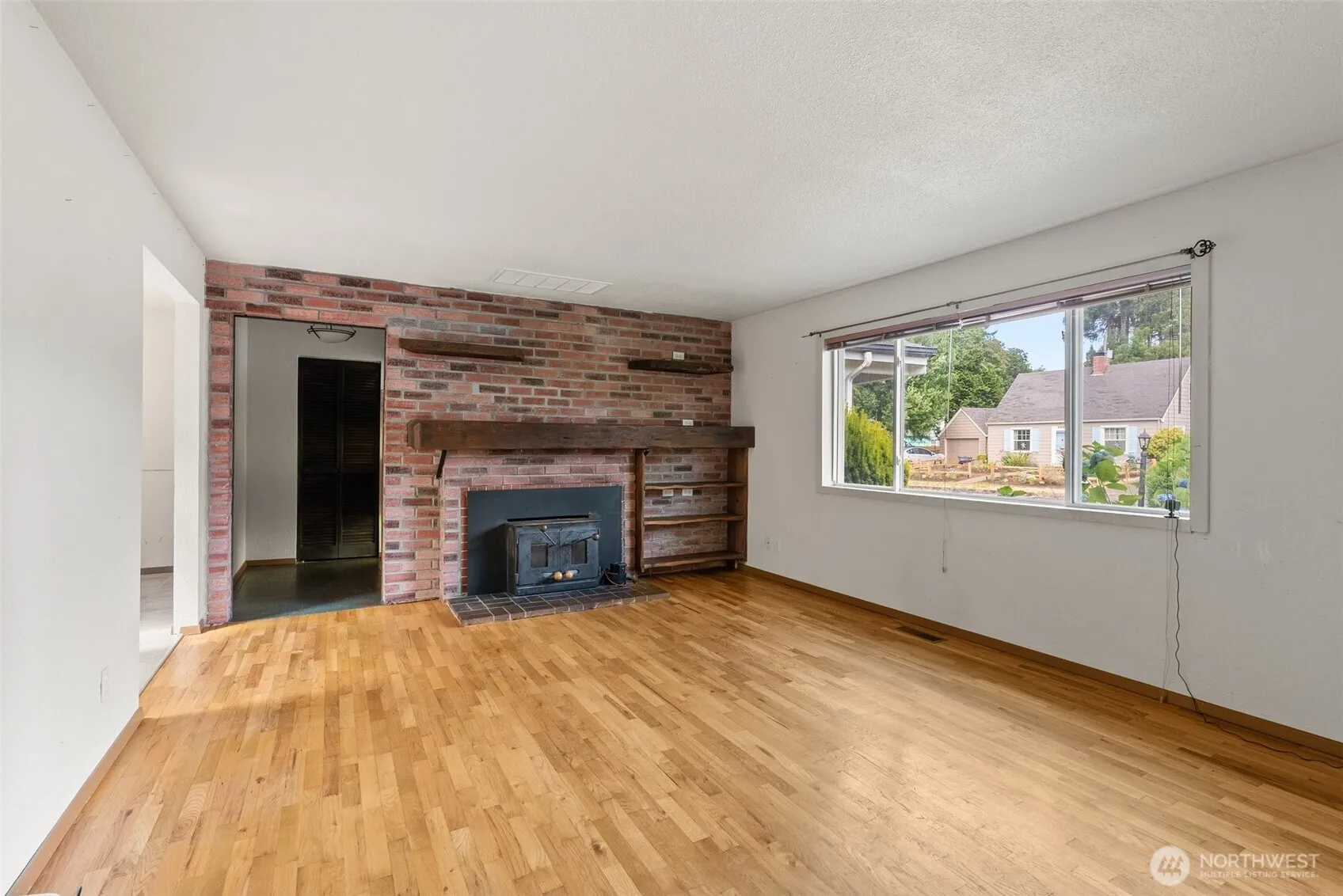 Property photo for 2921 Hawthorne Place Se, Olympia photo 4