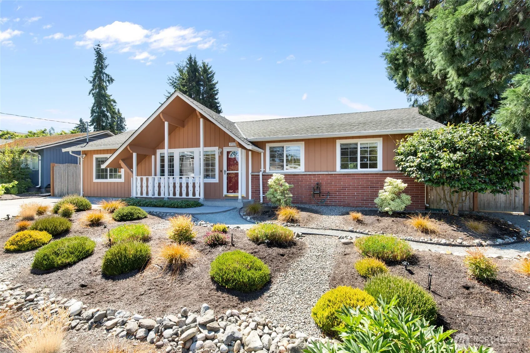 Property photo for 7110 192nd Place Sw, Lynnwood photo 2