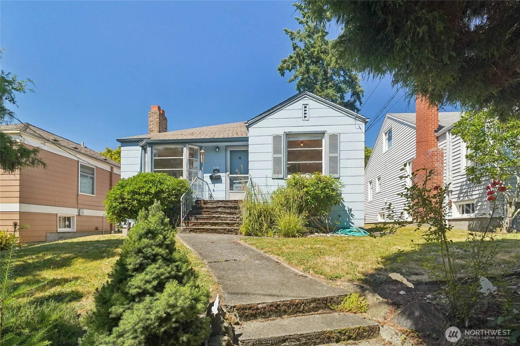 Property photo for 5037 36th Avenue Ne, Seattle