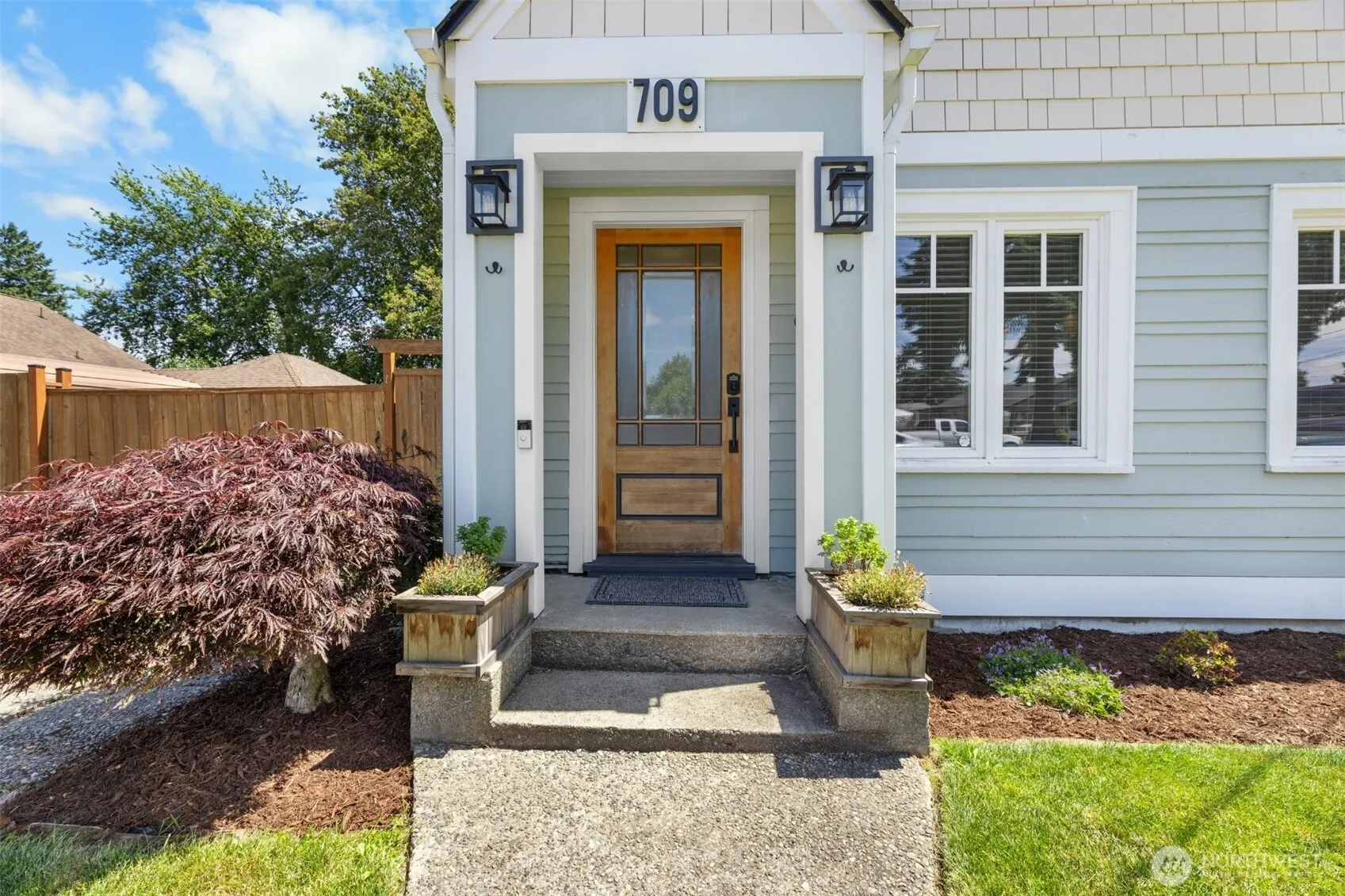 Property photo for 709 7th Street Sw, Puyallup photo 3