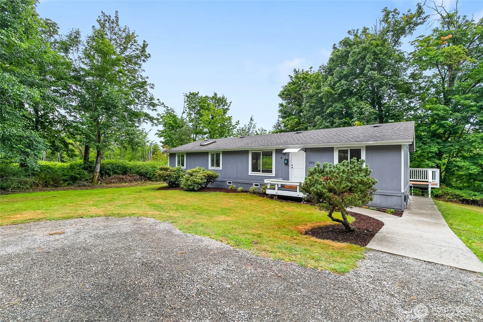 Property photo for 370 Van Wyck Road, Bellingham photo 2