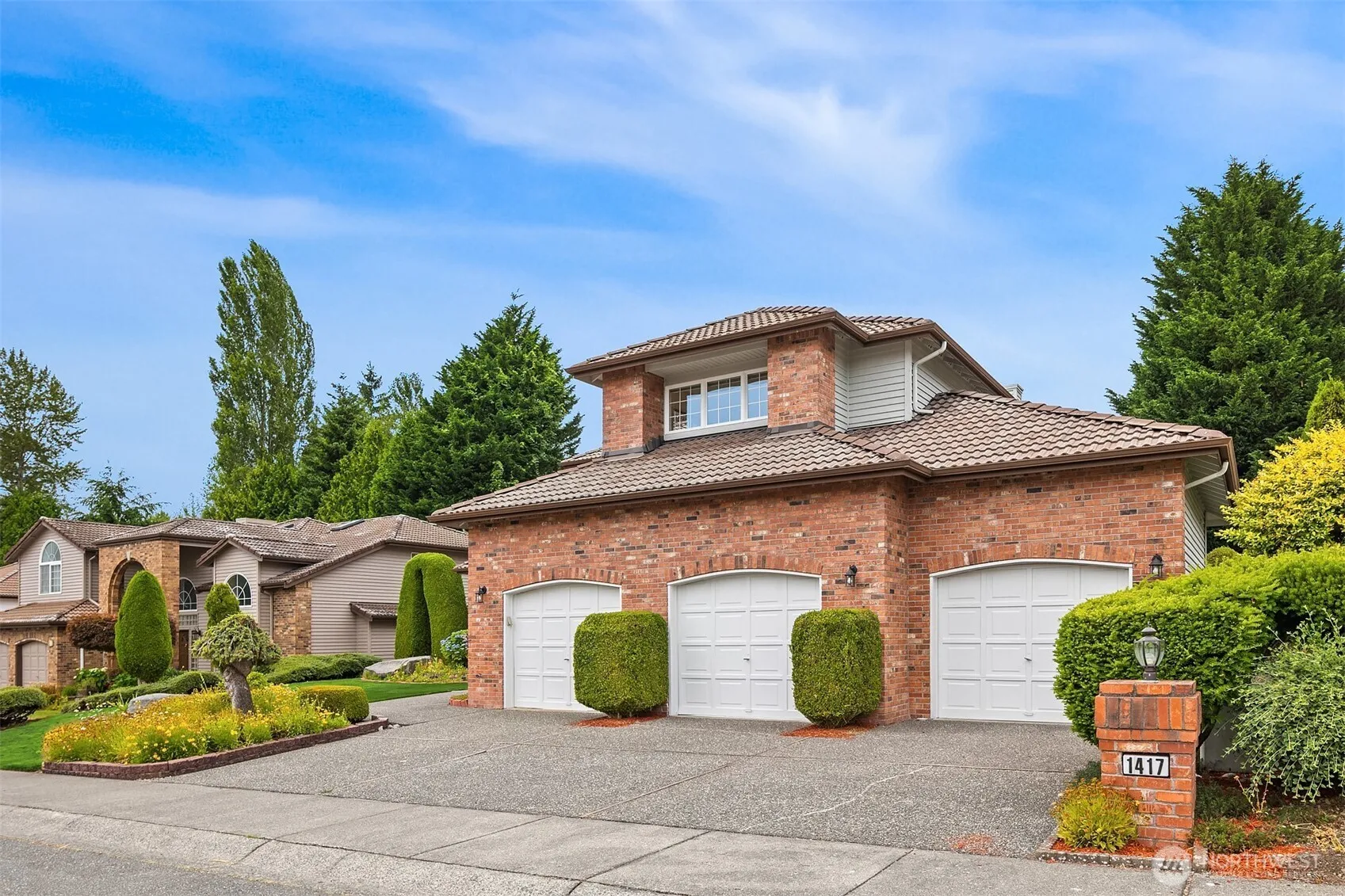 Property photo for 1417 232nd Place Sw, Bothell photo 2