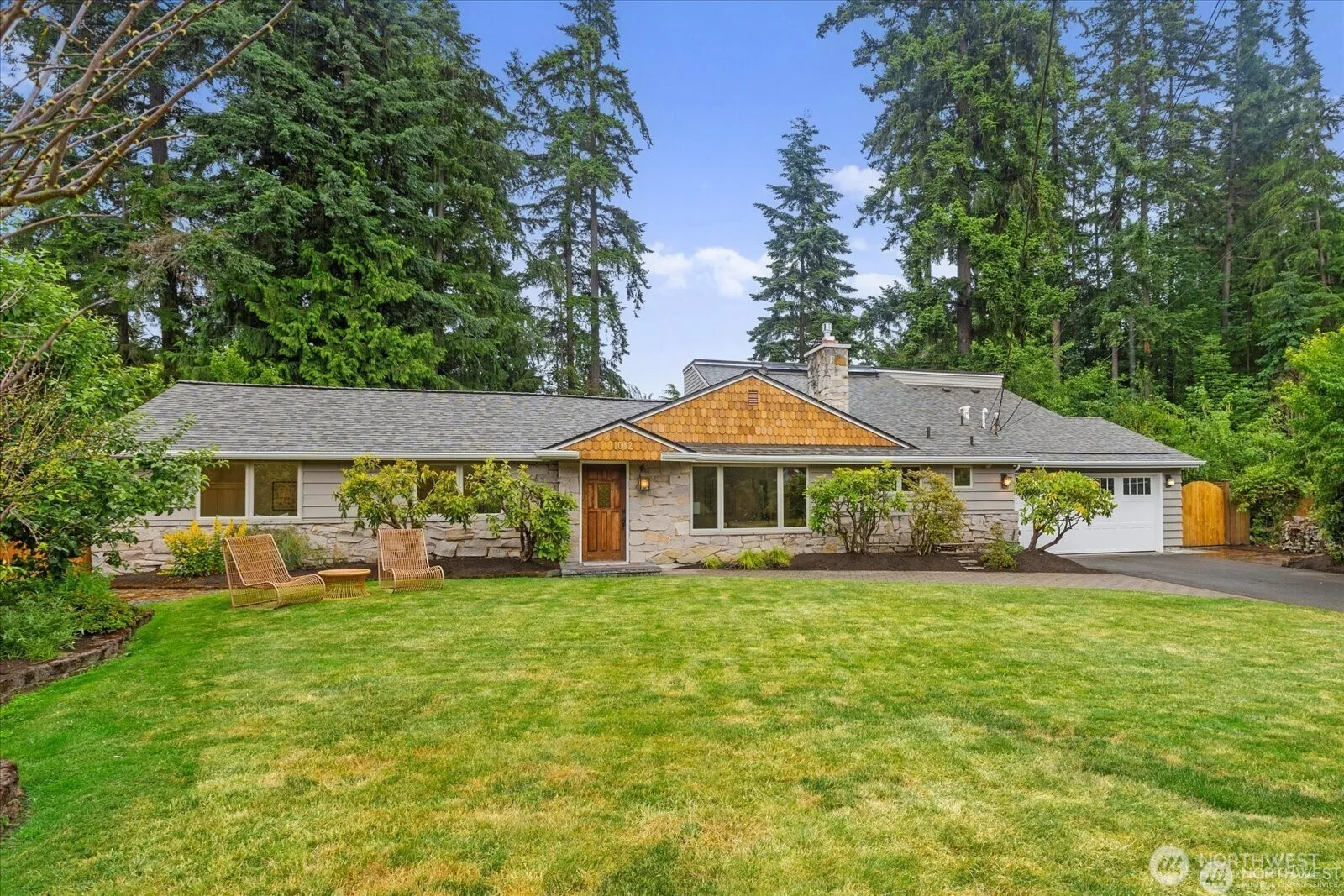 Property photo for 11012 239th Pl Sw, Woodway photo 5