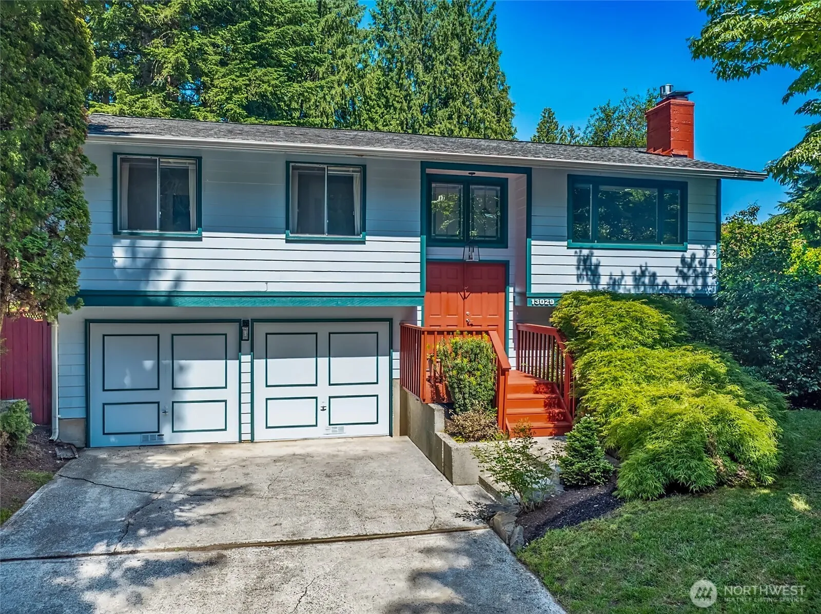 Property photo for 13029 111th Place Ne, Kirkland