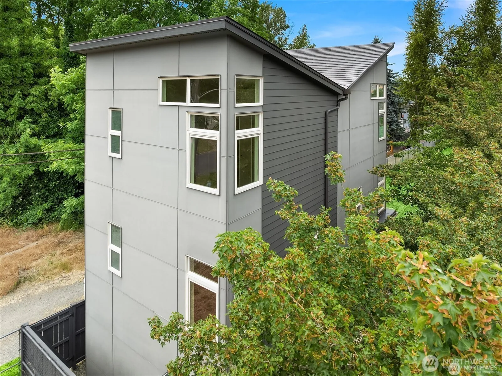 Property photo for 3325 Martin Luther King Jr Way S, Seattle