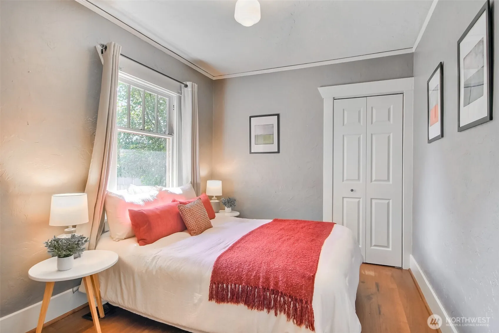 Property photo for 5618 35th Avenue Sw, Seattle photo 5