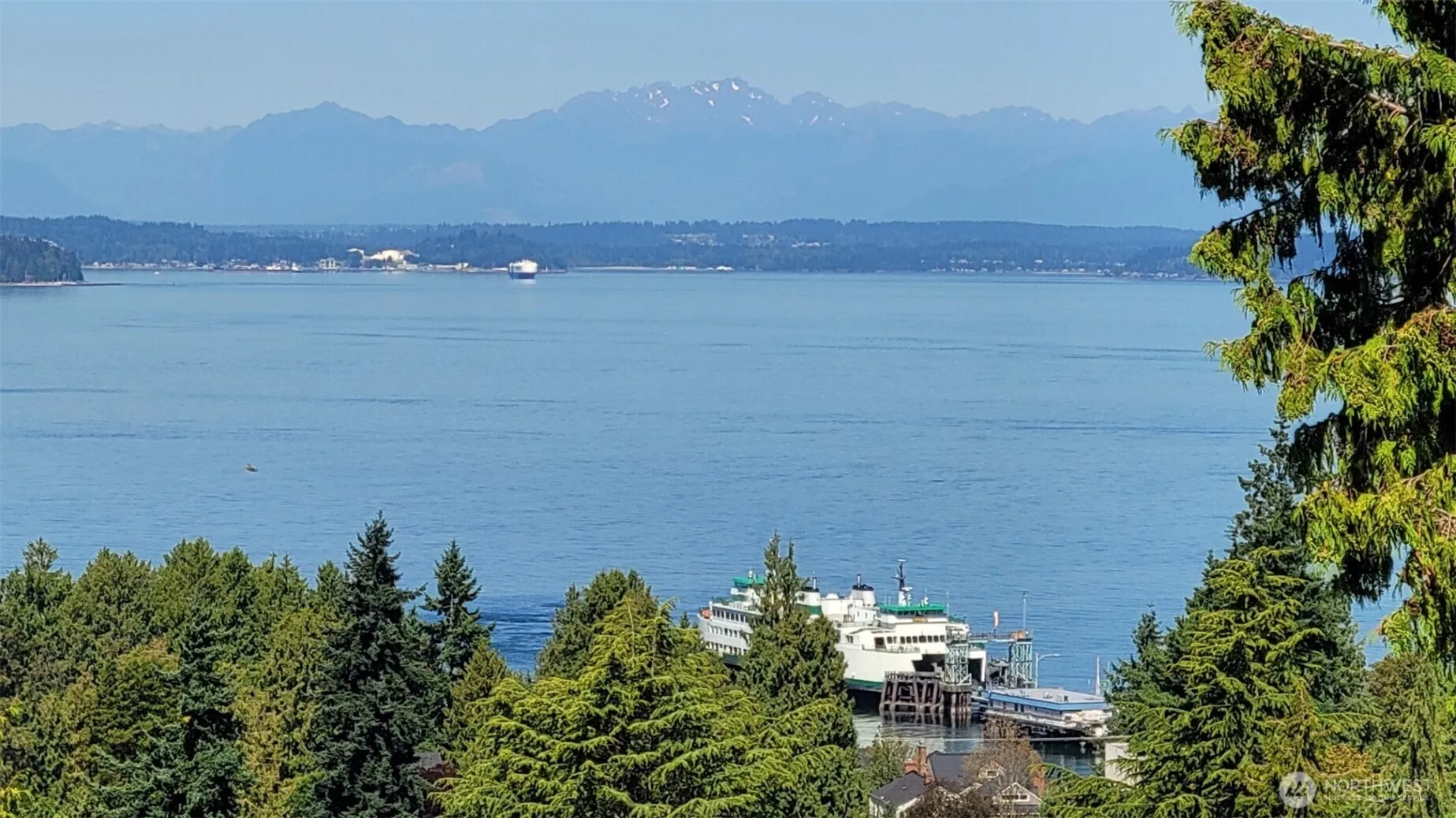 Property photo for 9315 California Avenue Sw, Seattle
