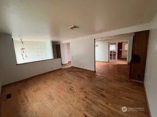Property photo for 29024 38 Avenue S, Auburn photo 3