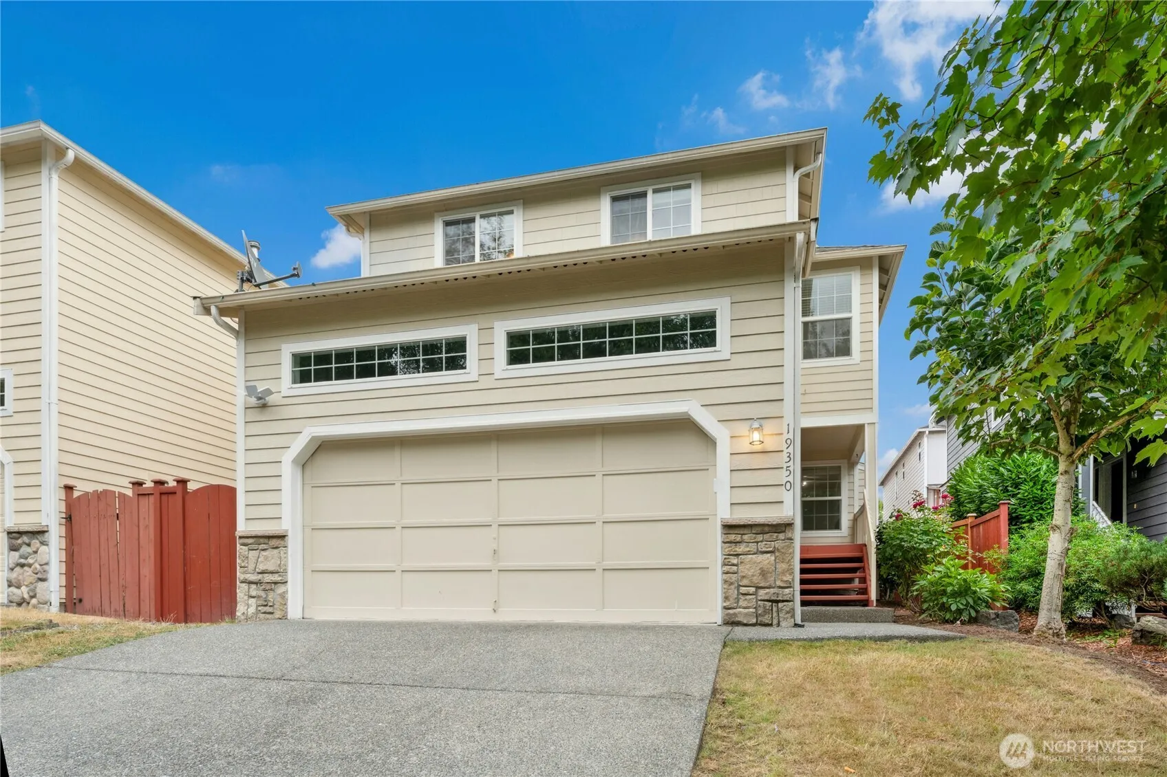 Property photo for 19350 113th Avenue Se, Kent