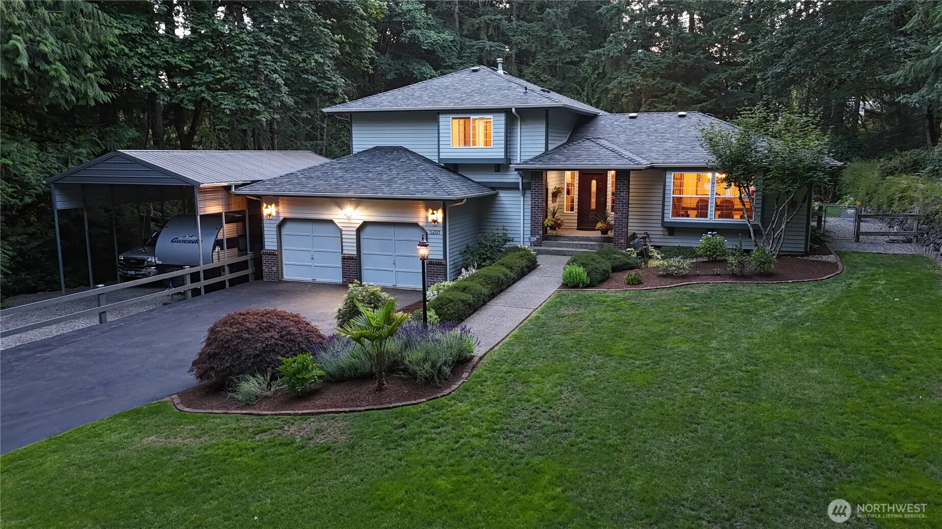 Property photo for 5201 Se Delta Place, Port Orchard photo 2