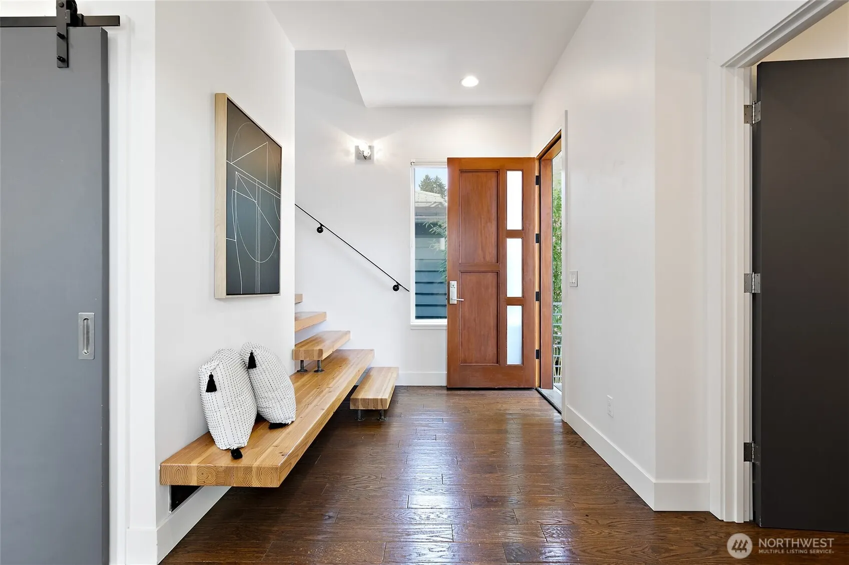 Property photo for 4113 Palatine Avenue N, Seattle photo 5