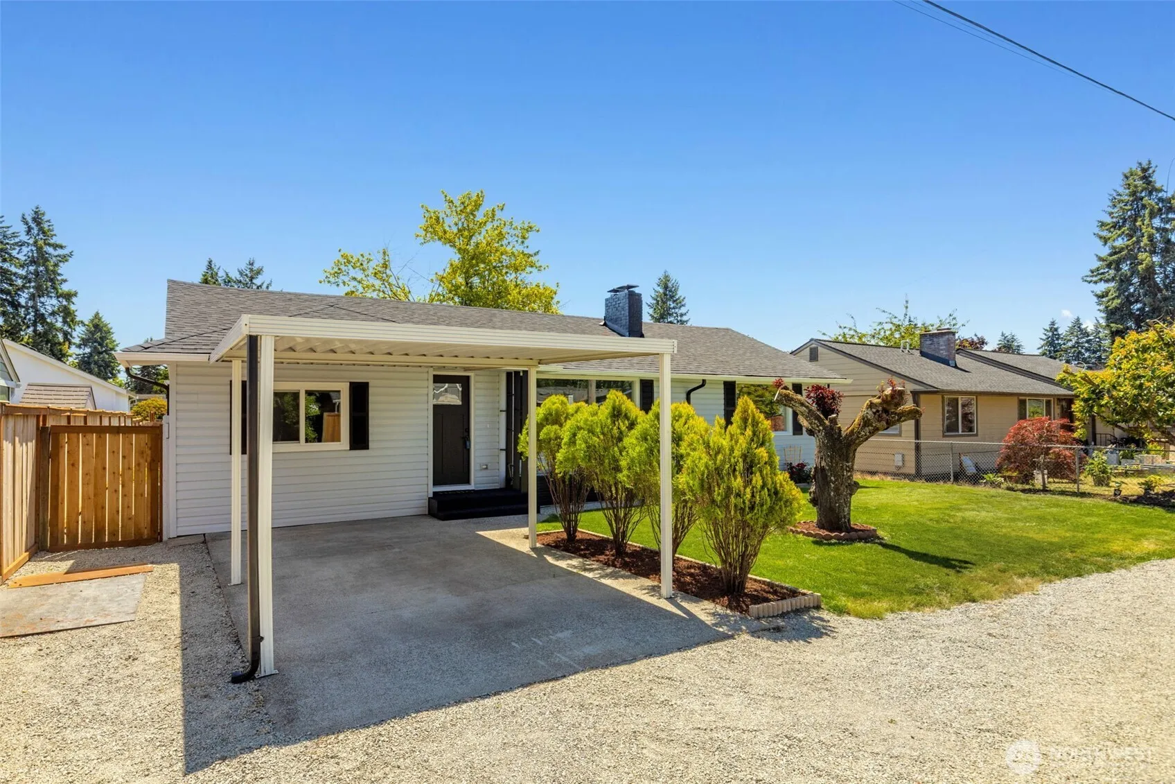 Property photo for 1316 115th Street S, Tacoma photo 2