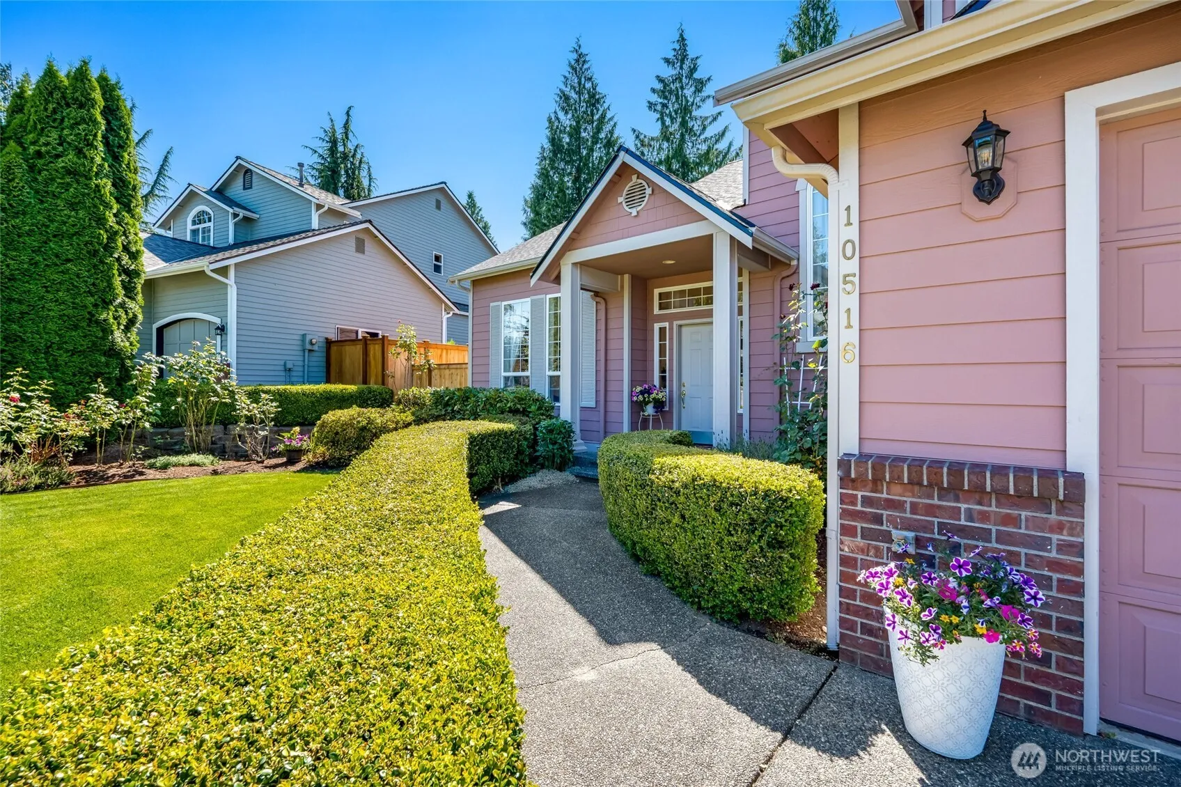 Property photo for 10516 29th Avenue Se, Everett photo 4