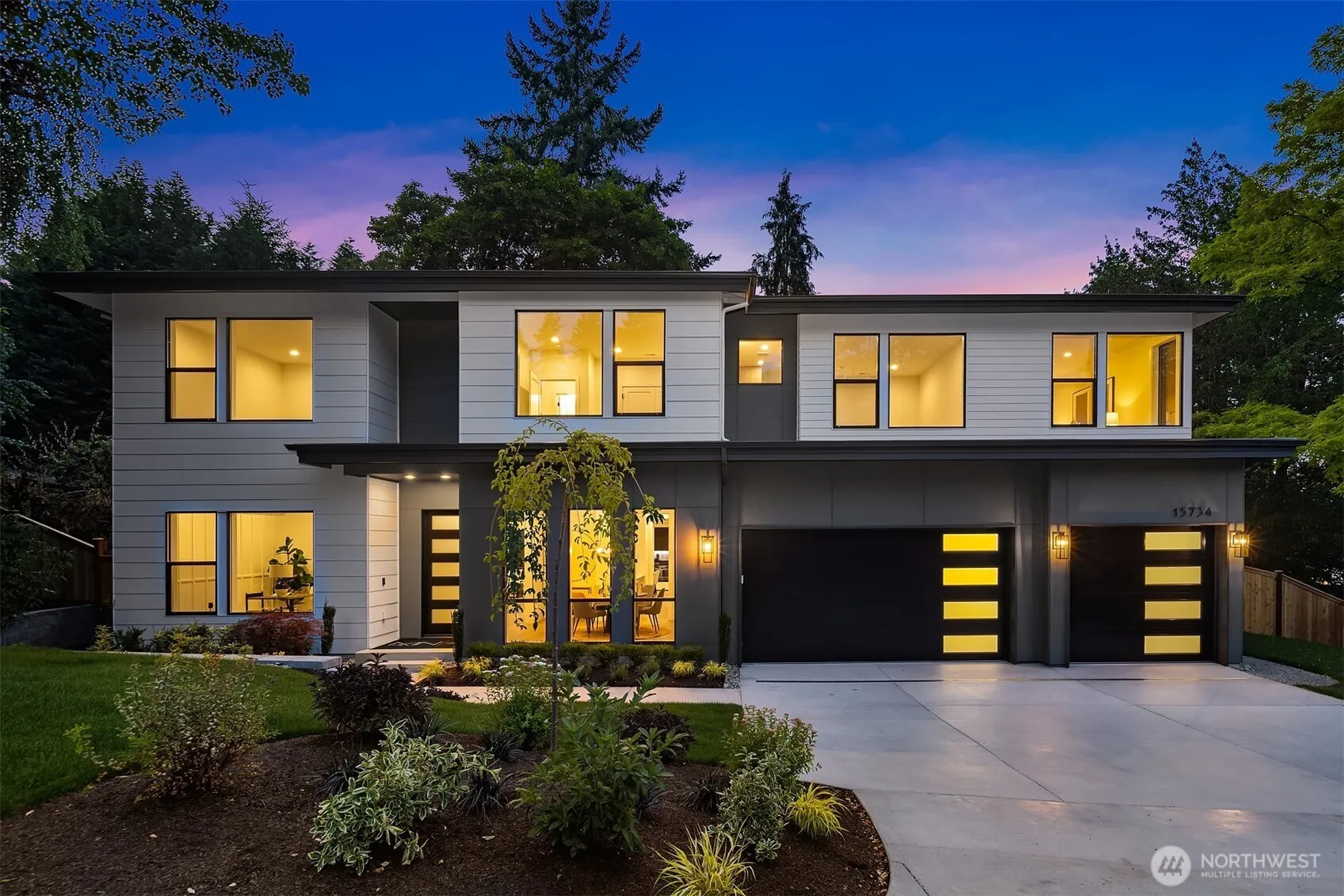 Property photo for 15734 Se 25th Street, Bellevue