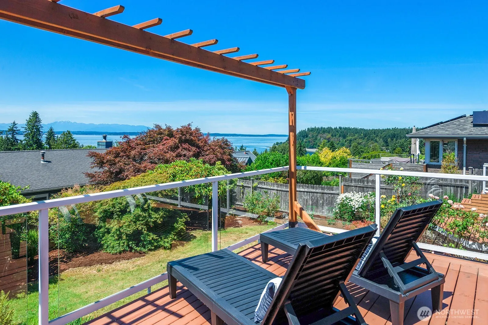 Property photo for 9423 45th Avenue Sw, Seattle photo 3