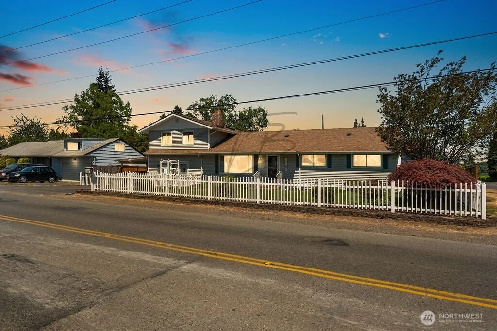 Property photo for 1727 E 64th Street, Tacoma