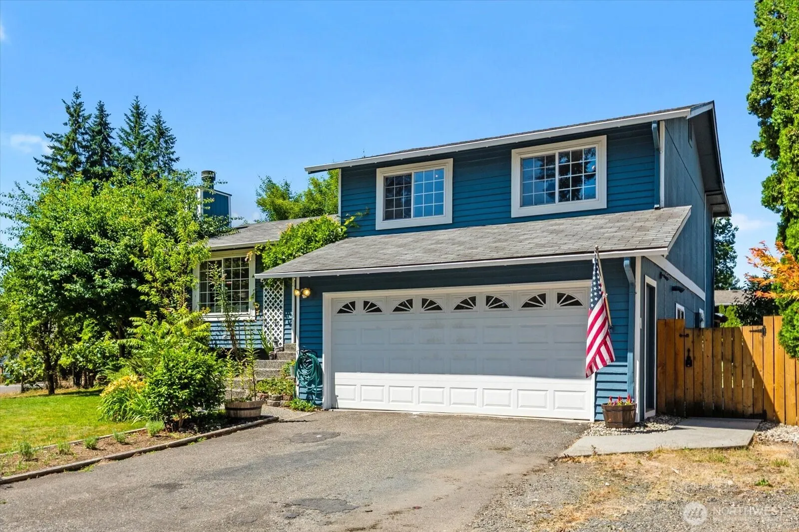 Property photo for 13218 46th Drive Ne, Marysville photo 3