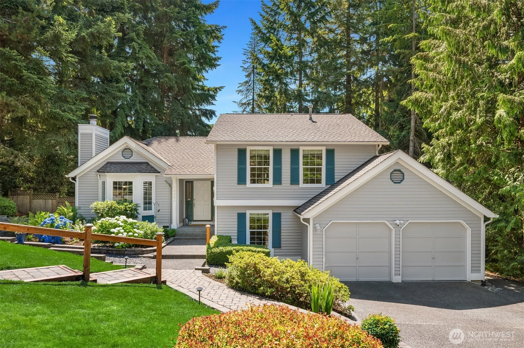 Property photo for 13297 Se 54th Place, Bellevue
