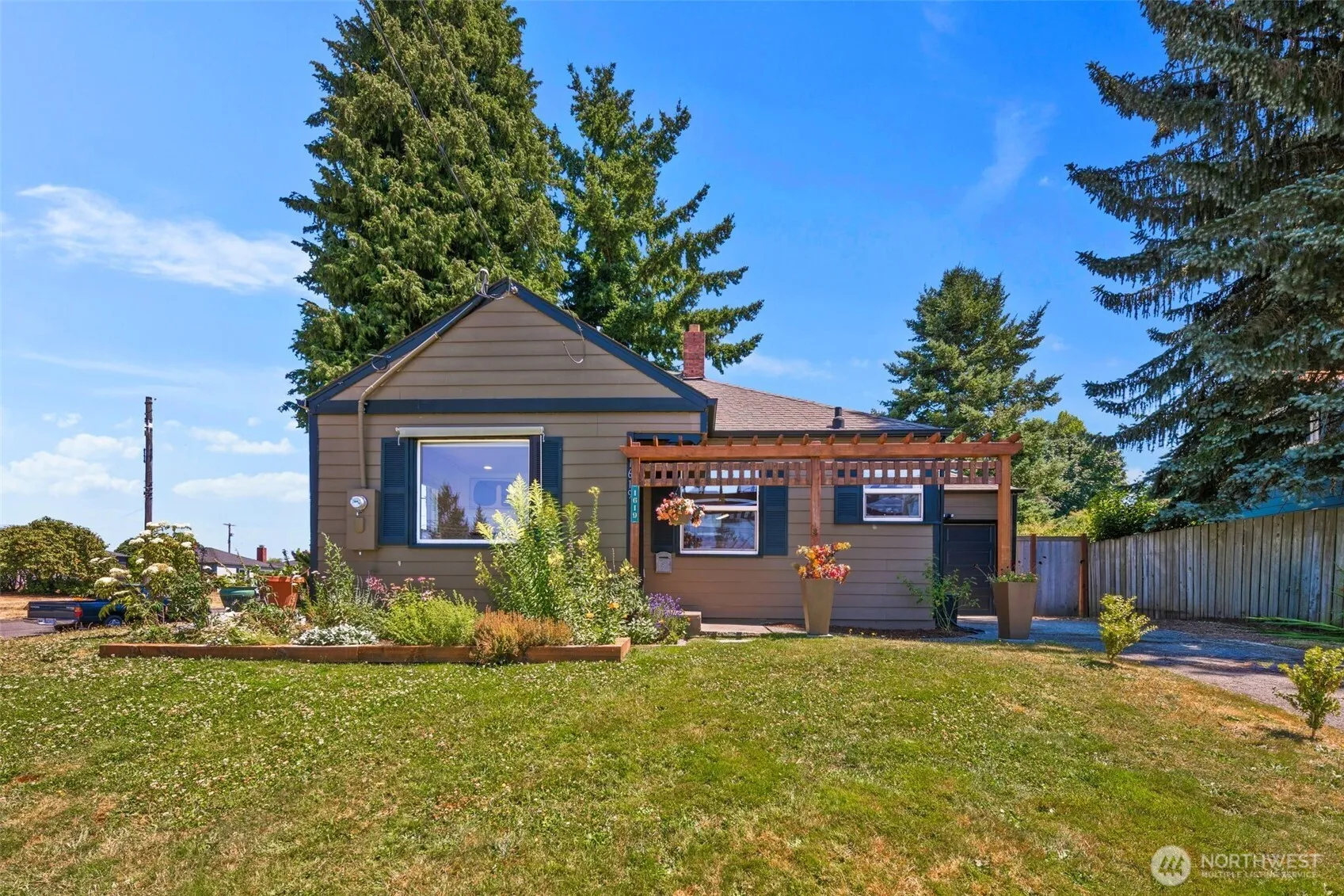 Property photo for 1619 N Verde Street, Tacoma