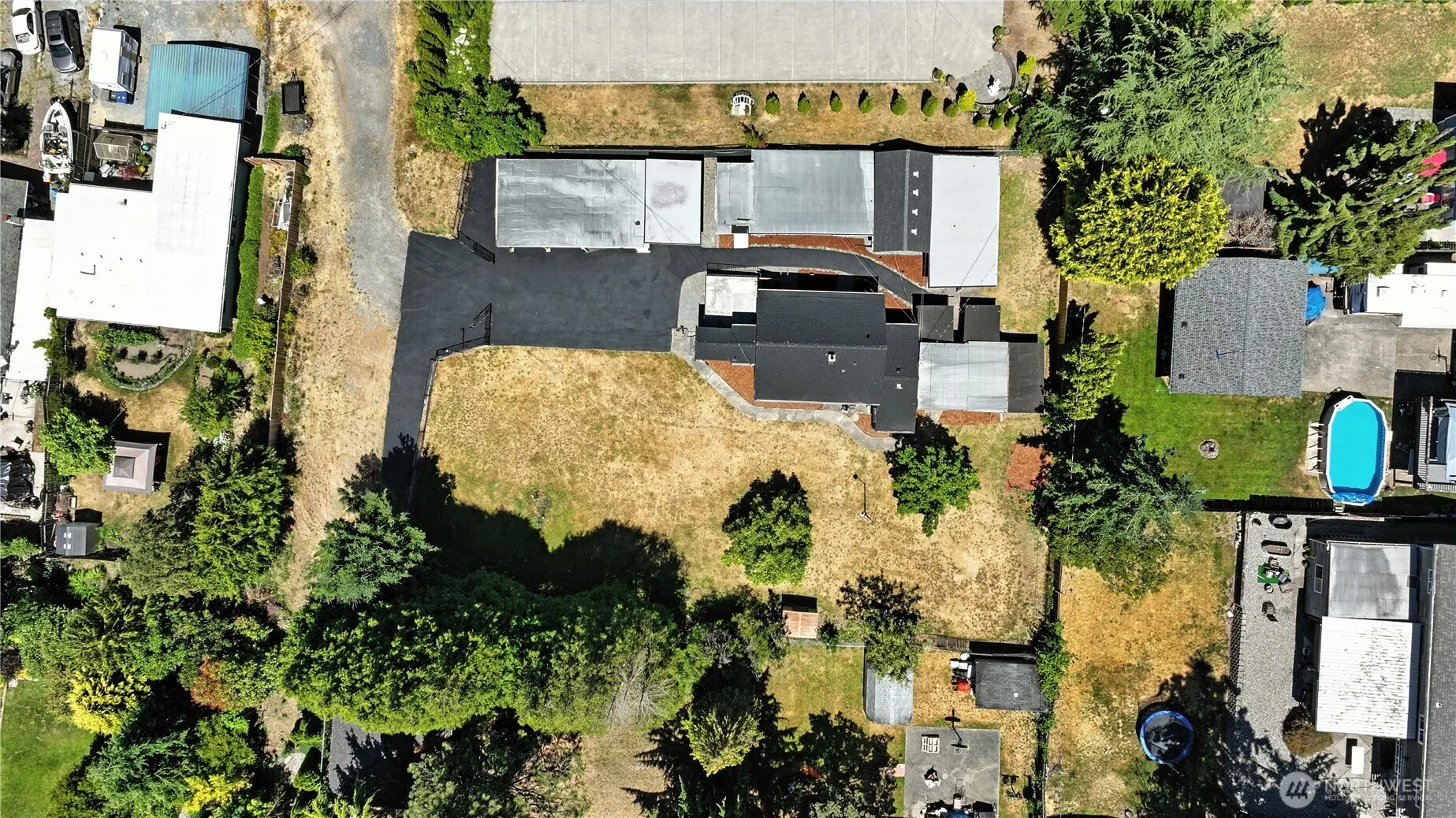 Property photo for 11908 10th Avenue Sw, Seattle photo 3