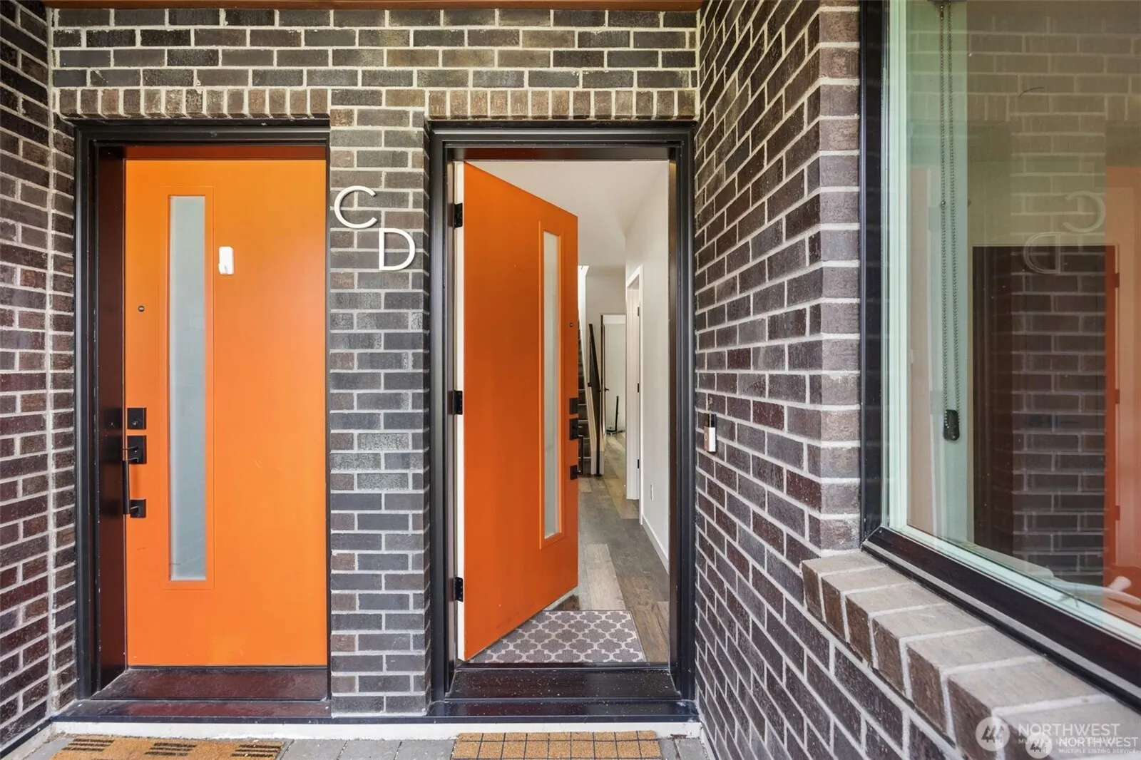 Property photo for 917 Nw 51st Street #d, Seattle photo 3