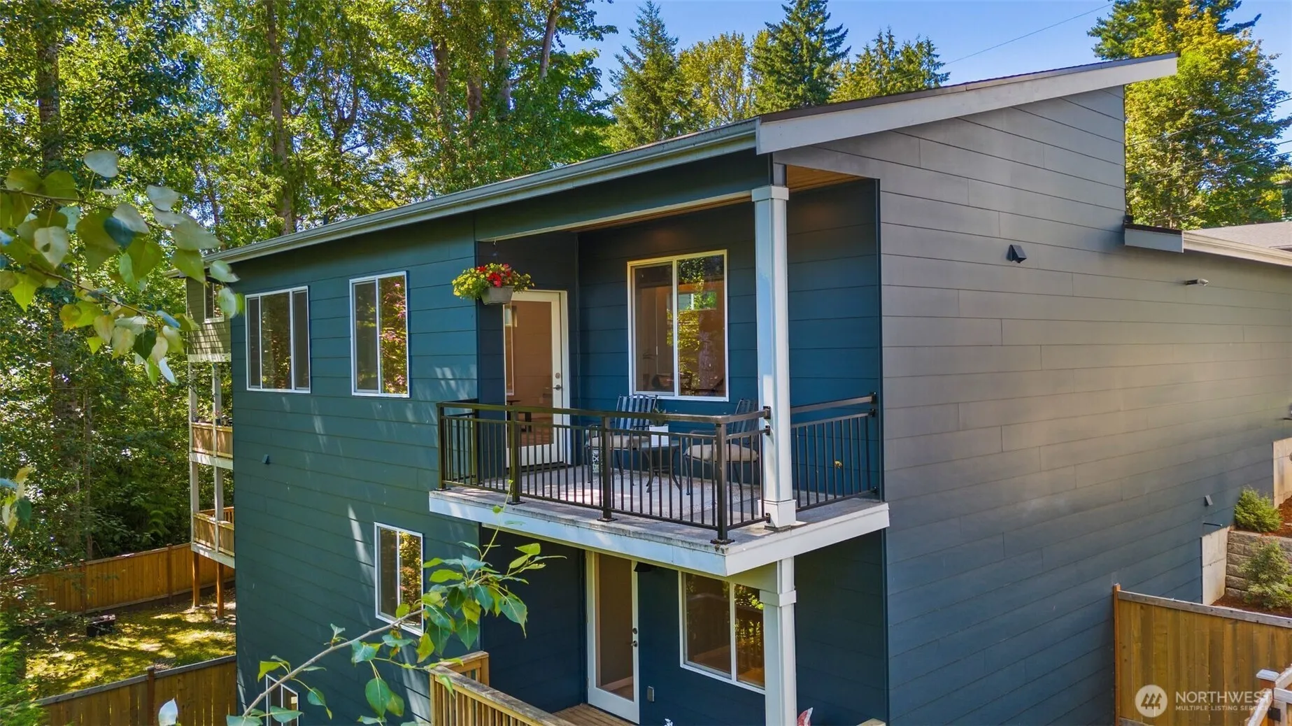 Property photo for 5911 S Fountain Street, Seattle photo 2