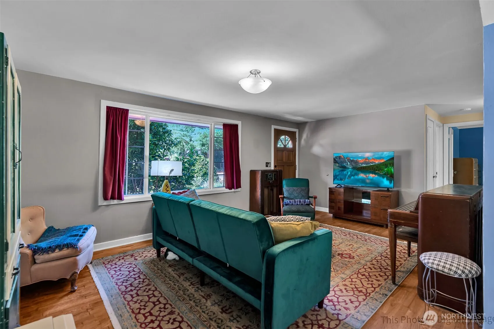 Property photo for 2517 Lincoln Avenue Se, Olympia photo 3