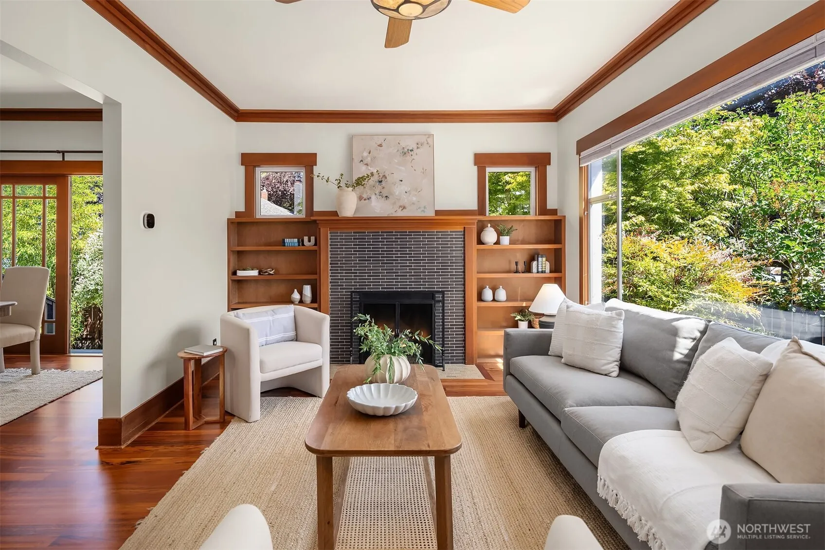 Property photo for 5817 28th Avenue Nw, Seattle photo 5