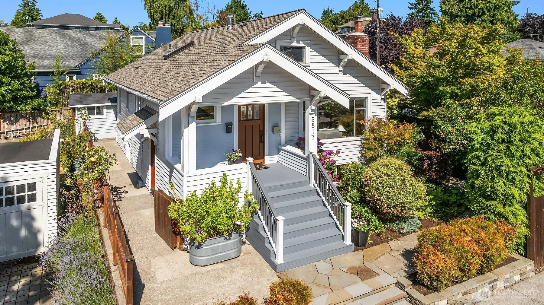 Property photo for 5817 28th Avenue Nw, Seattle