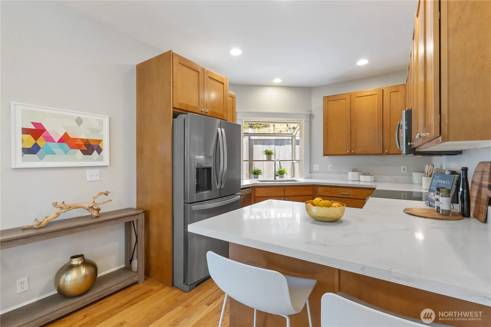 Property photo for 3055 49th Avenue Sw, Seattle photo 4