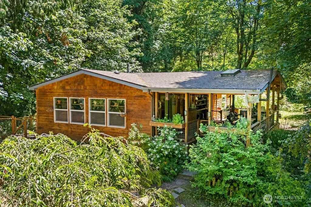 Property photo for 8817 Clearwater Lane Se, Port Orchard