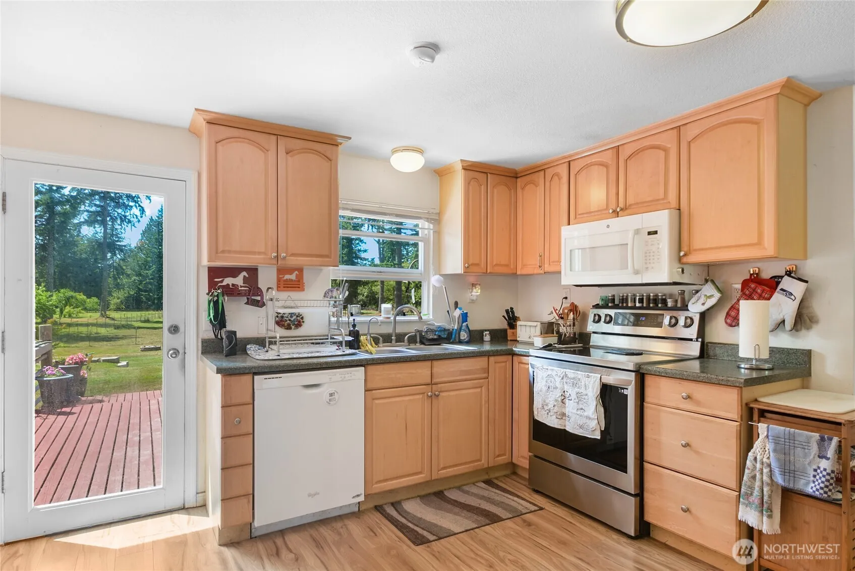 Property photo for 13422 14th Avenue Nw, Marysville photo 5