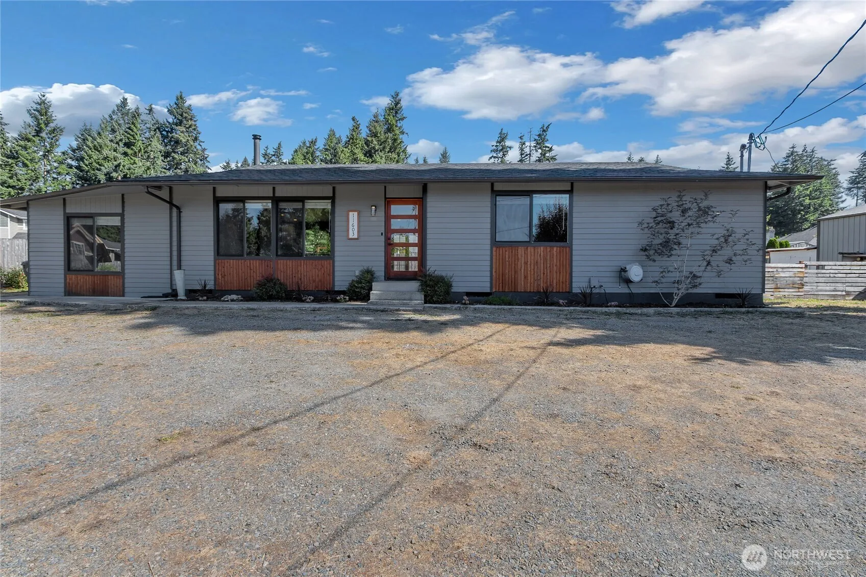 Property photo for 11603 122nd Street E, Puyallup photo 2