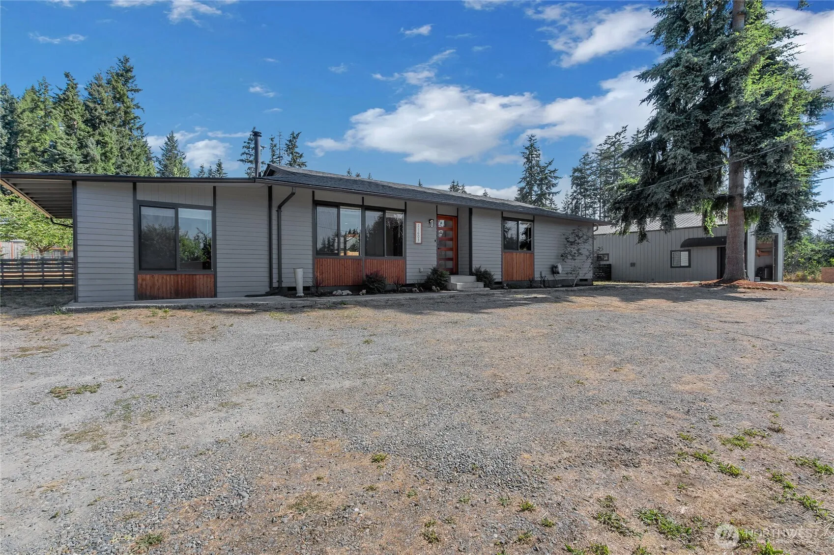 Property photo for 11603 122nd Street E, Puyallup photo 3