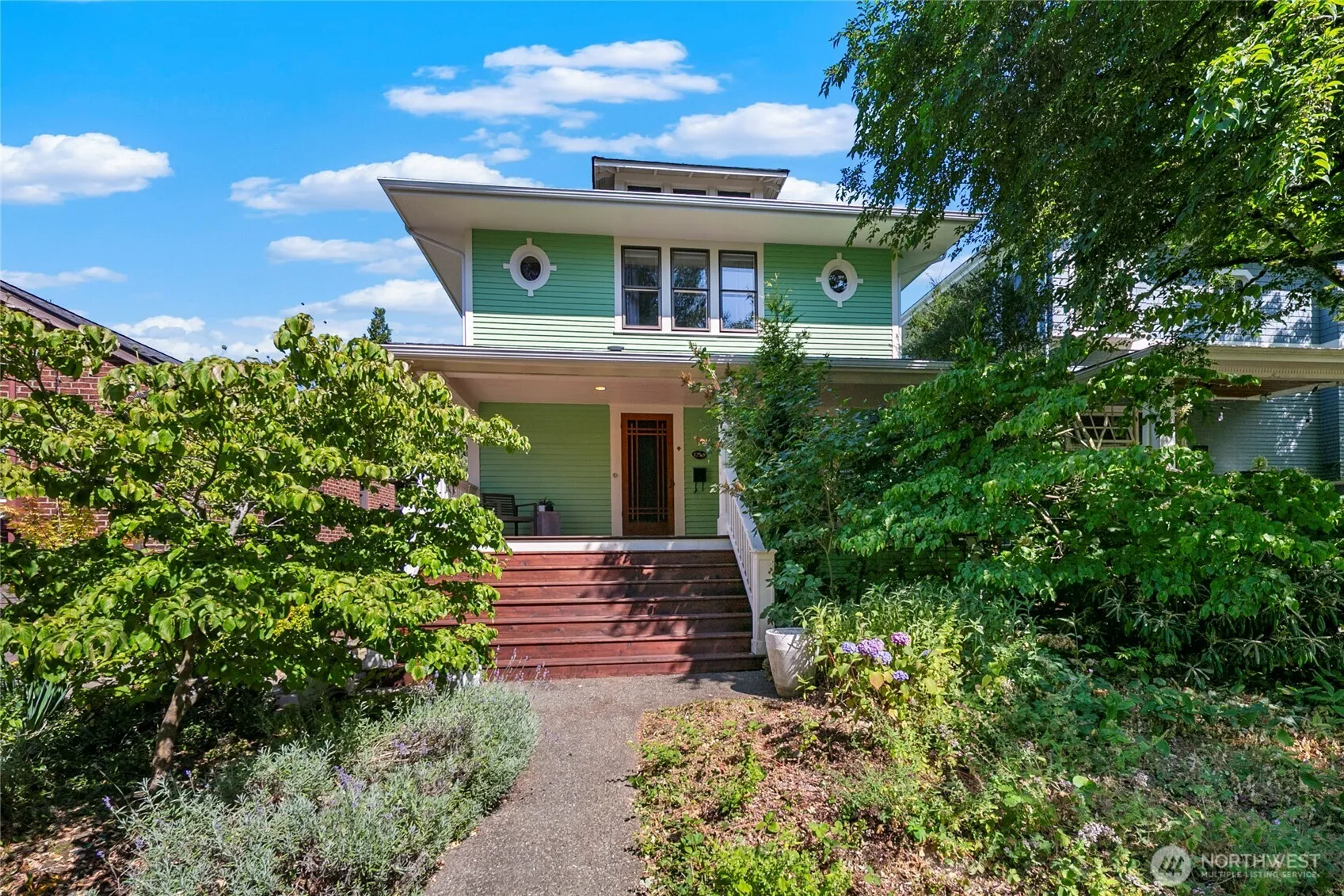 Property photo for 1250 17th Avenue E, Seattle