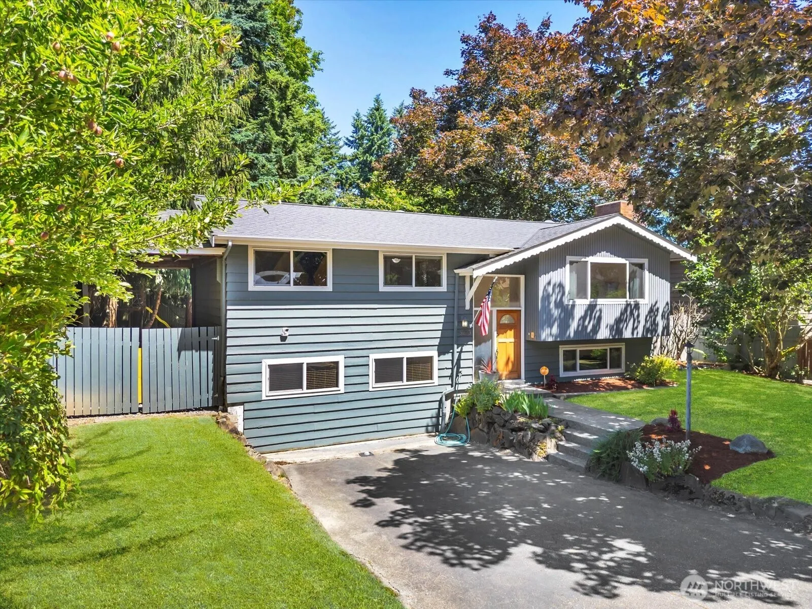 Property photo for 5223 201st Place Sw, Lynnwood