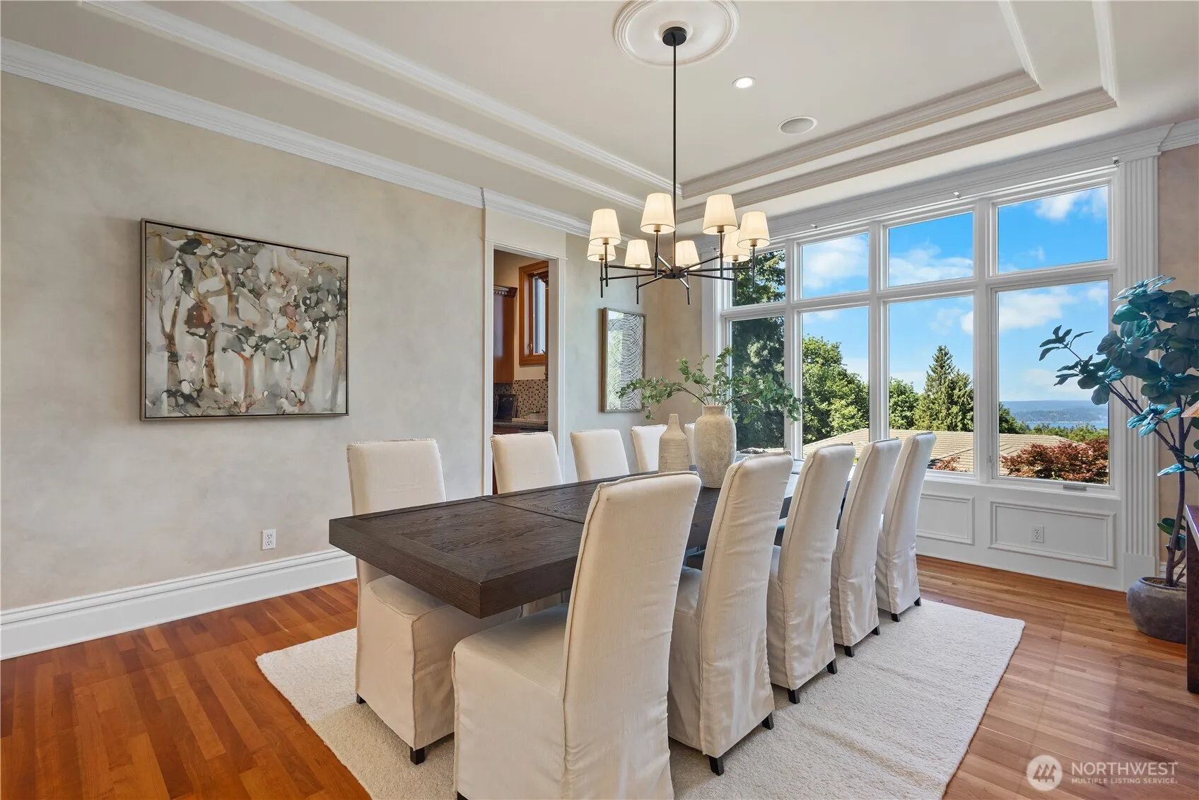 Property photo for 17705 Se 58th Place, Bellevue photo 4