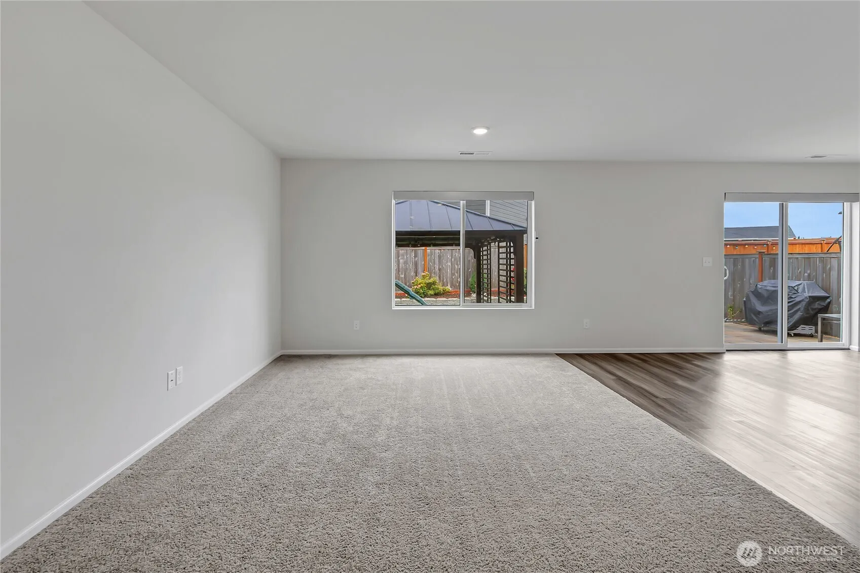 Property photo for 9155 Candytuft Drive Se, Olympia photo 5
