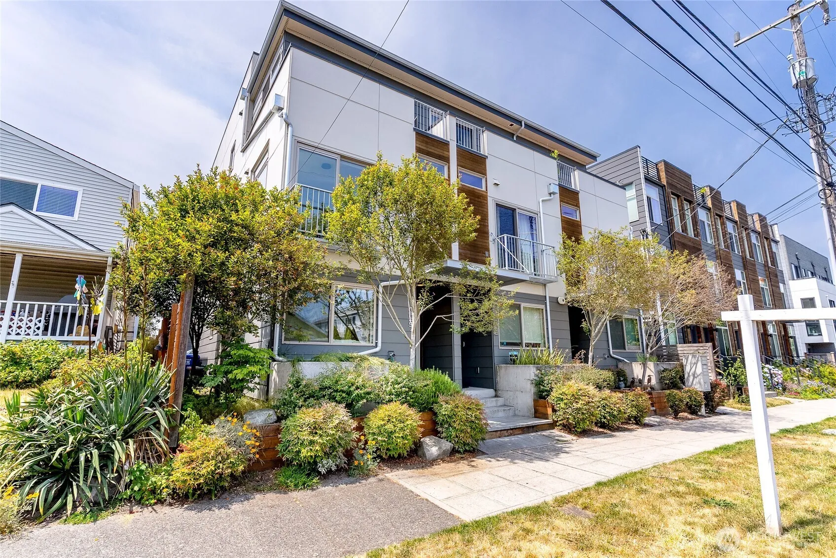 Property photo for 3027 62 Avenue Sw, Seattle